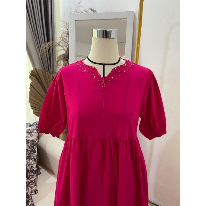 ARIANA MIDI DRESS dress perempuan dress pink dress katun poplin dress santai dress payet dress premi