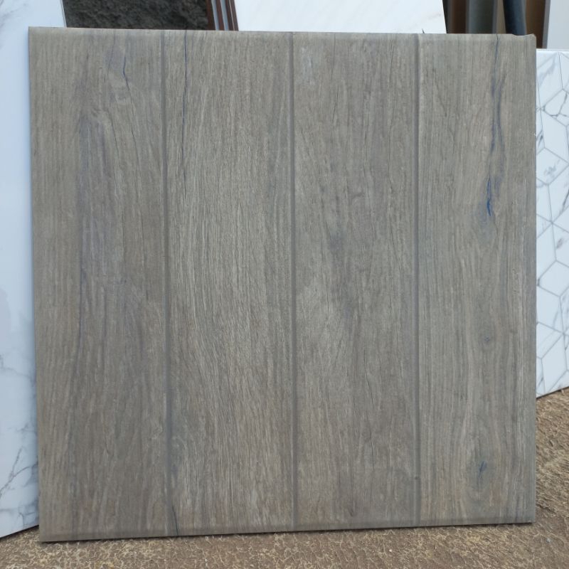 KERAMIK LANTAI MATT KESET PLATINUM AMAZON GREY 40X40 KW1