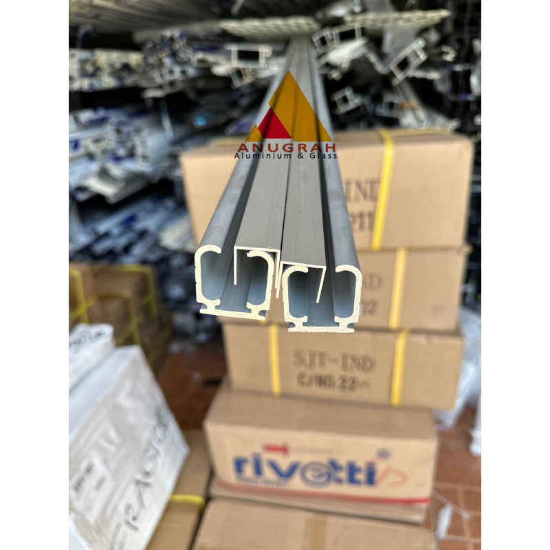 Rel Atas Pintu Lipat Bahan Aluminium (per meter)
