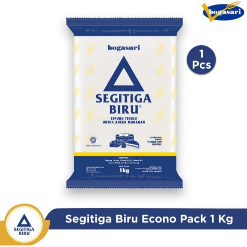 

Tepung terigu Bogasari segitiga biru untuk aneka makanan kemasan 1kg