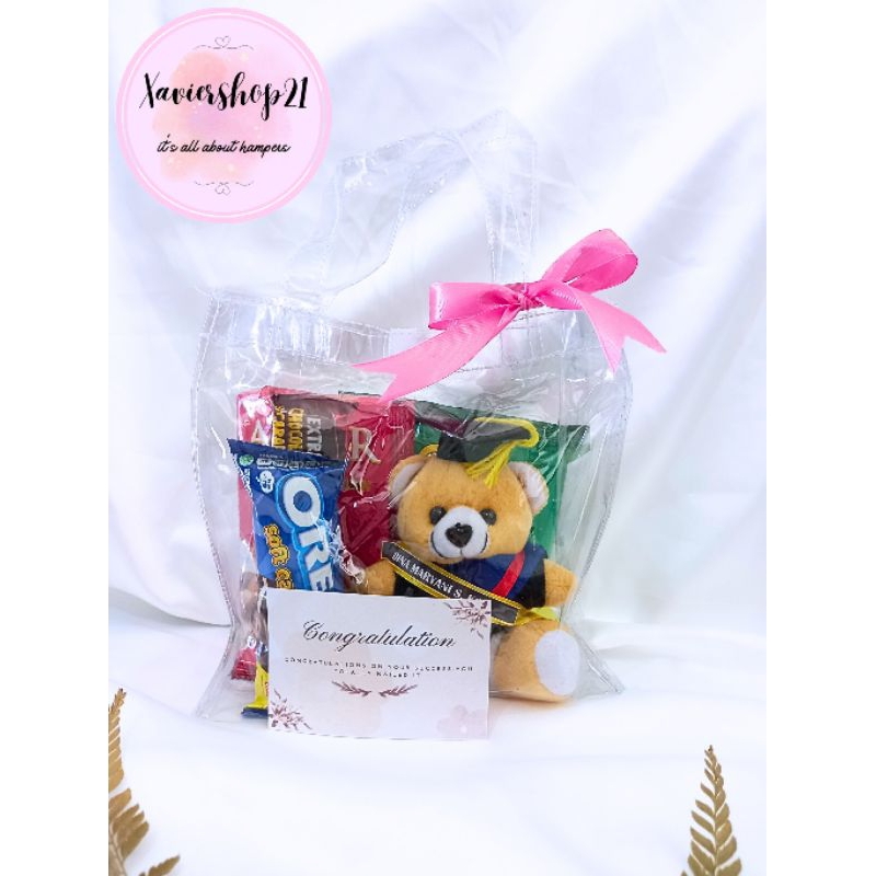 

Hadiah Snack + Boneka Wisuda Kemasan Tas Mika (FREE CARD & SELEMPANG NAMA)