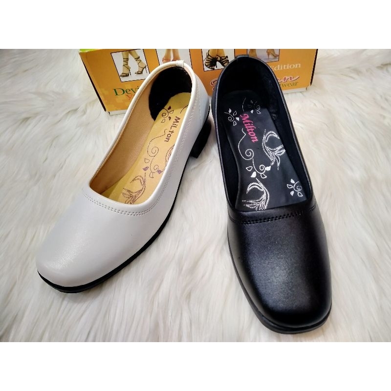 SEPATU PASKIBRAKA/PANTOFEL HITAM PUTIH