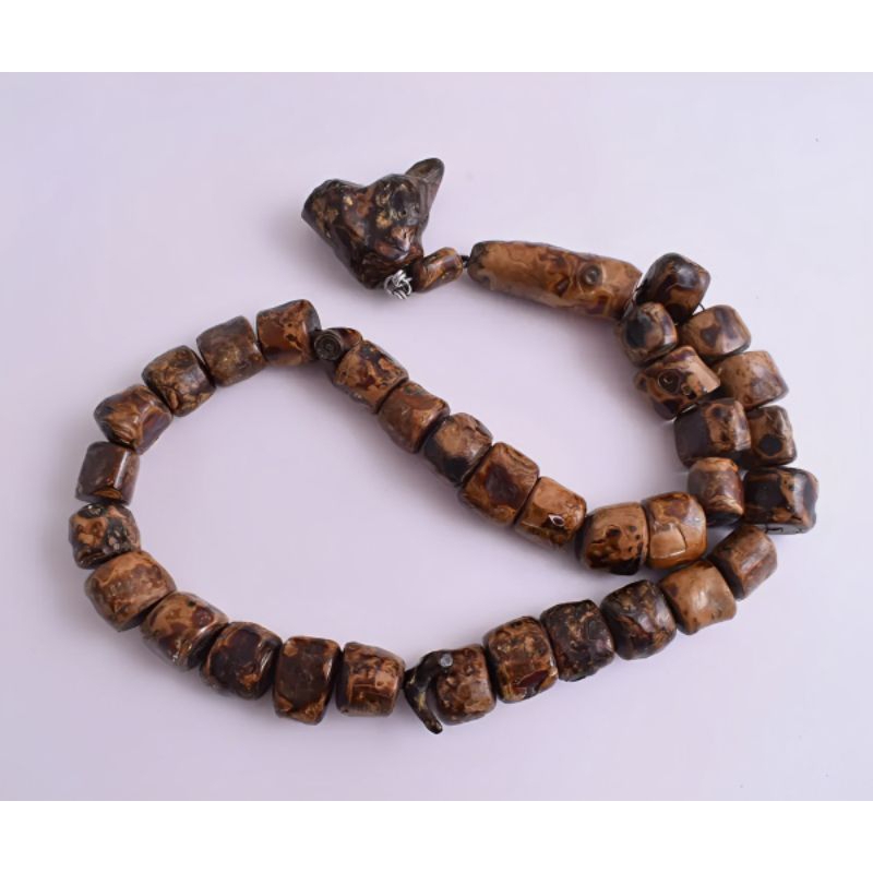 Tasbih yuser laut merah full serat keemasan