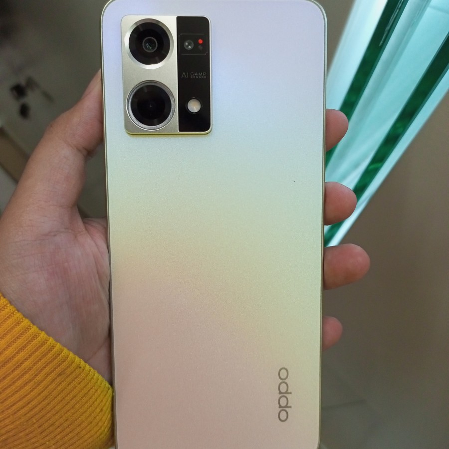 Oppo Reno 8 4G 8/256 Seken