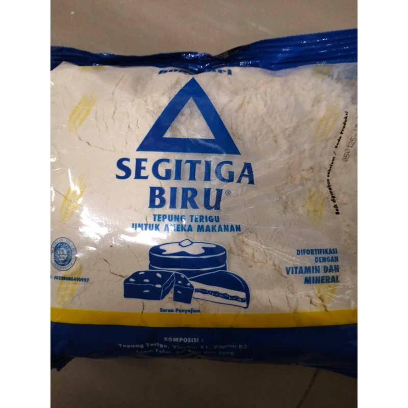 

tepung terigu 500gram