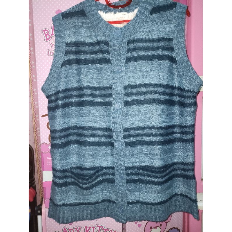 Vest Rajut Motif Salur Berkancing