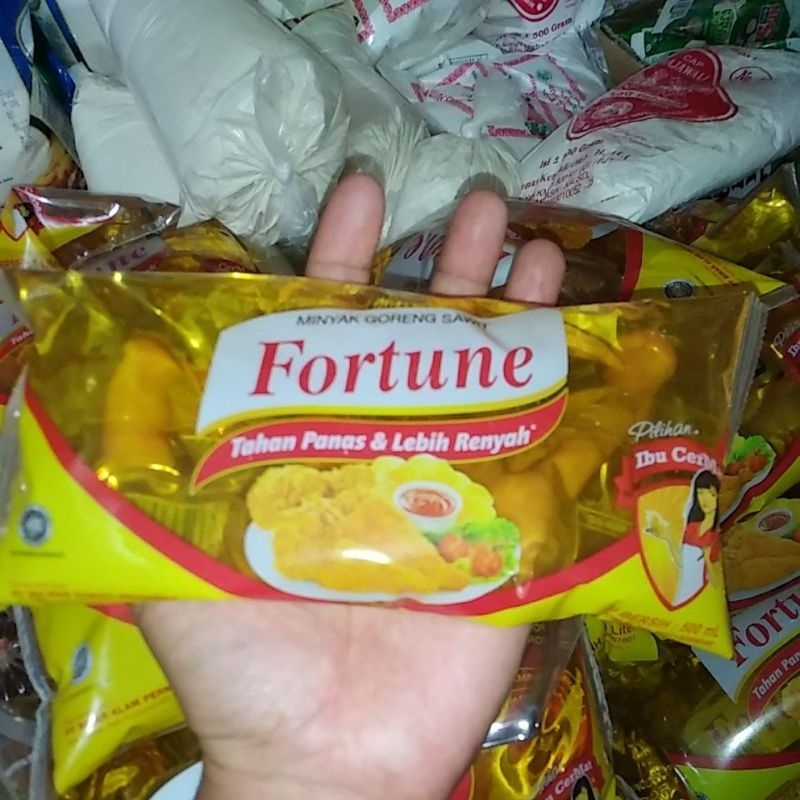 

Minyak goreng fortune isi 500ml