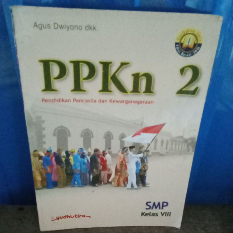 buku PPKN untuk kelas 2 SMP Yudhistira
