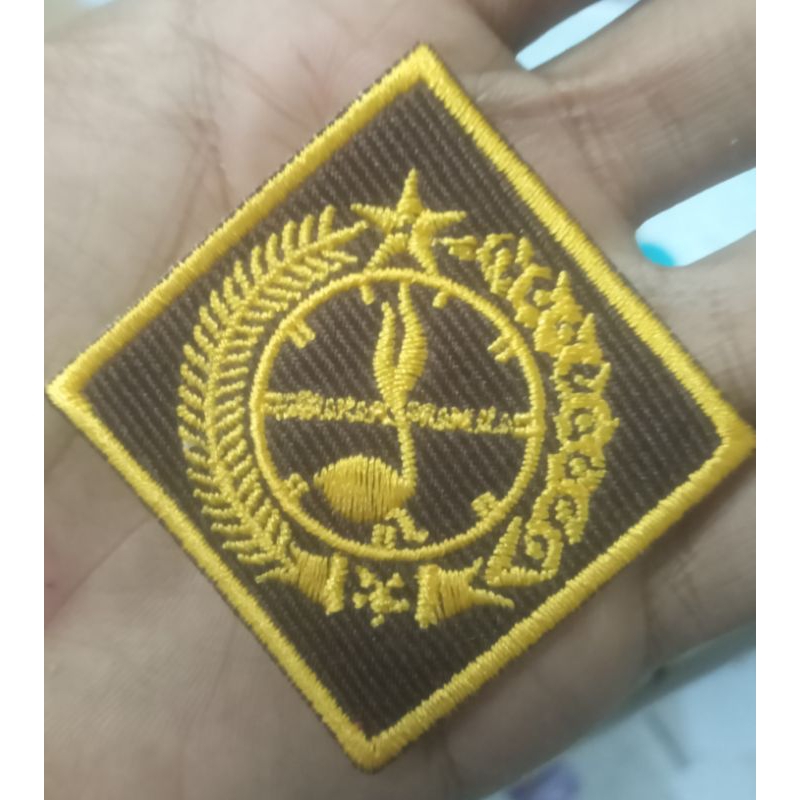 Lambang Pramuka Bordir