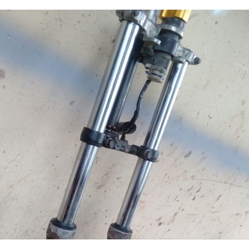shock depan scorpio ori copotan
