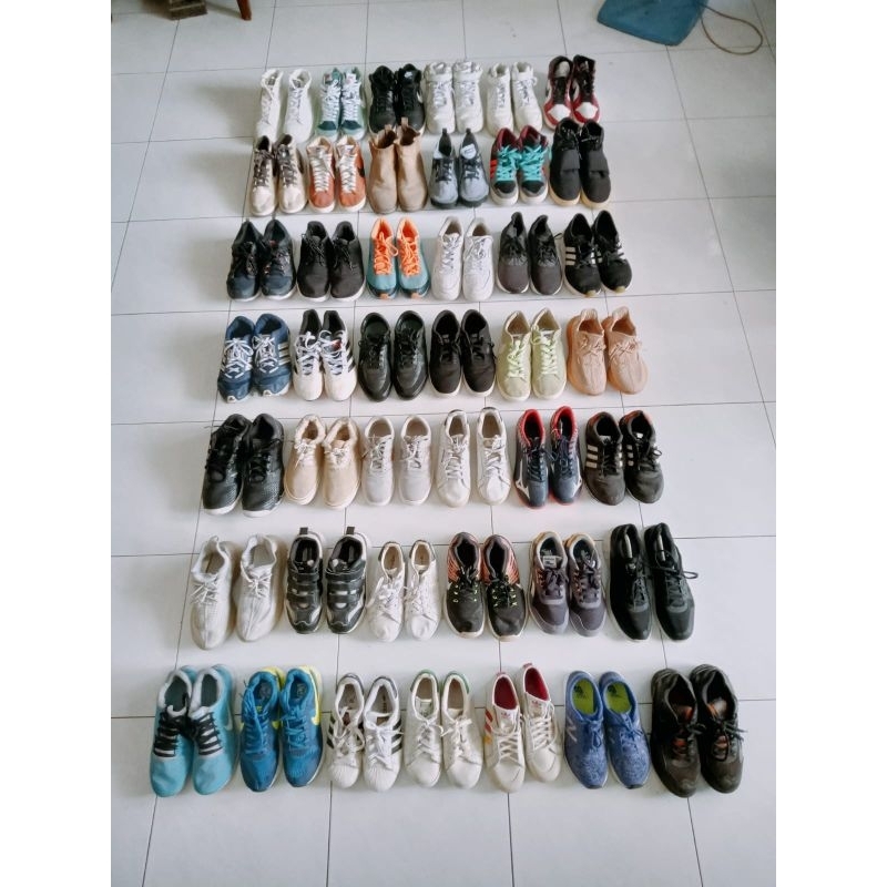 Borongan sepatu second