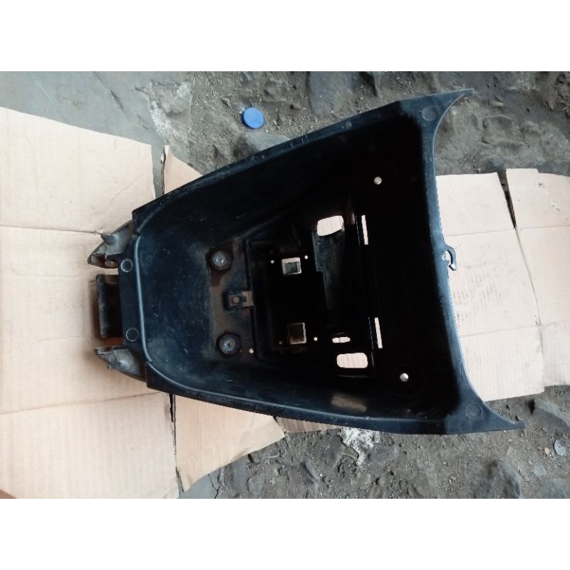 box box bagasi jok Yamaha Vega ZR copotan/ original