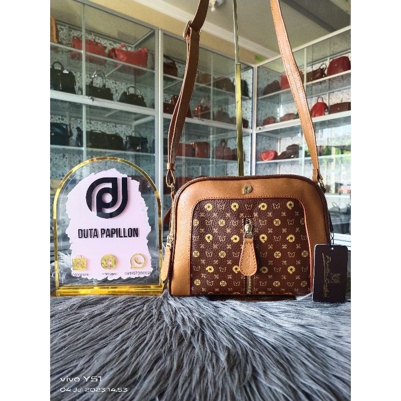 Tas papillon k3446 warna asem, hitam