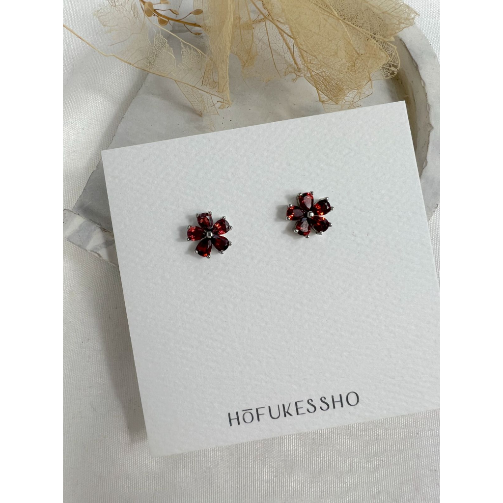 Anting Garnet Natural Bintang Crystal Earrings