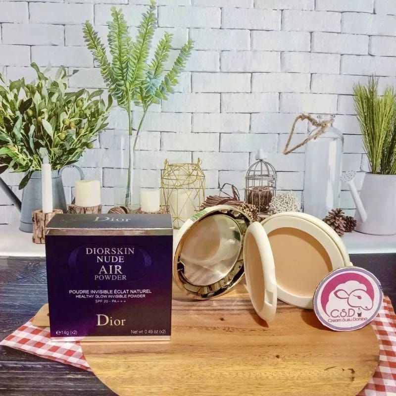 Bedak Dior 2in1Bedak padat & Foundation 2in1