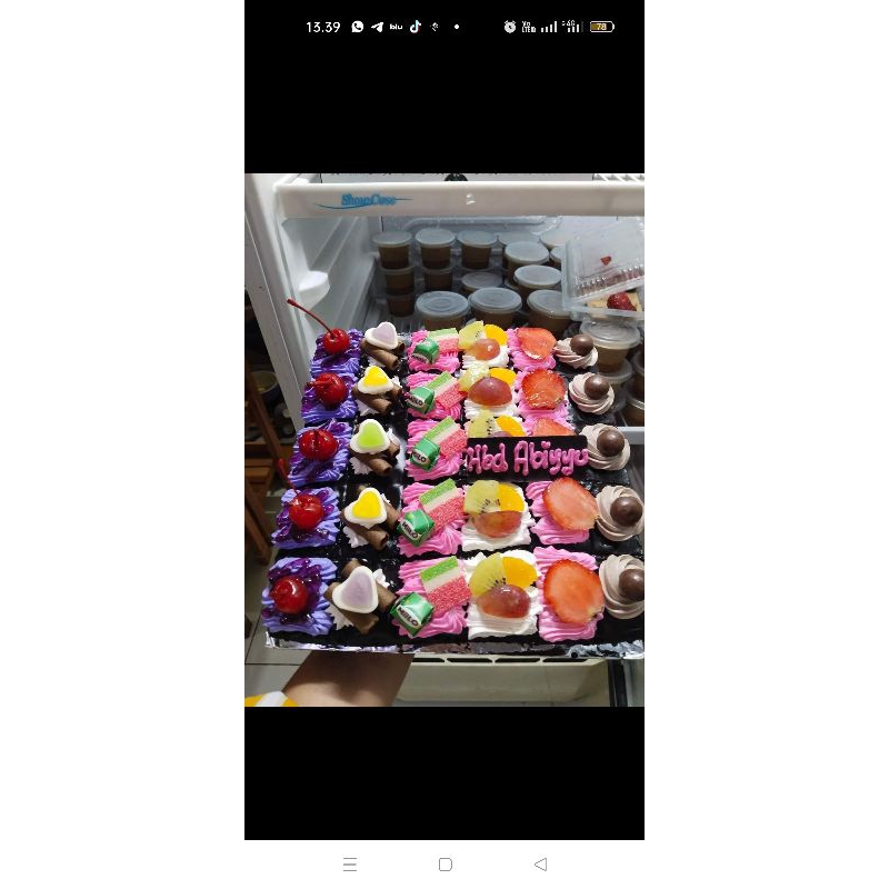 

cake ultah