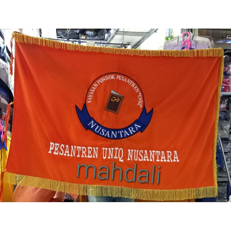 bendera pataka custom bordir bludru 90x135cm