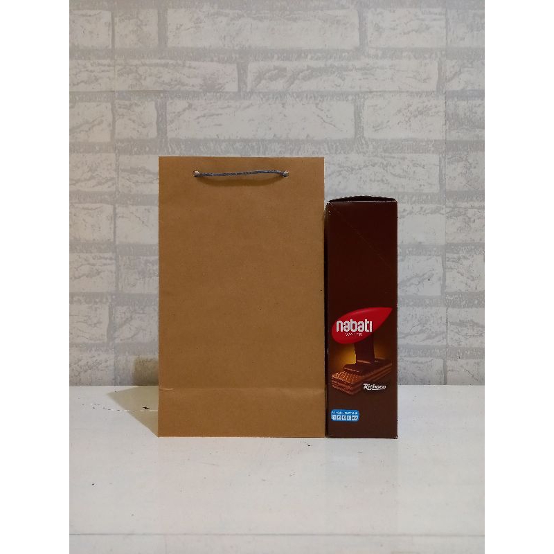 

paperbag wafer (25x15x9)