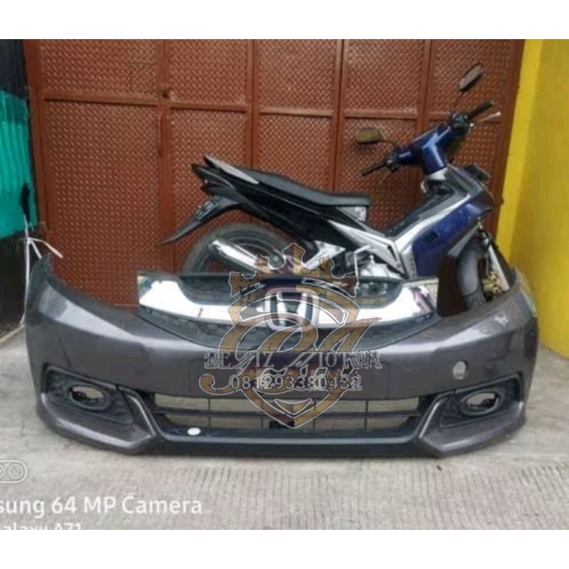 Bemper Bumper depan set Grill Mobilio E S