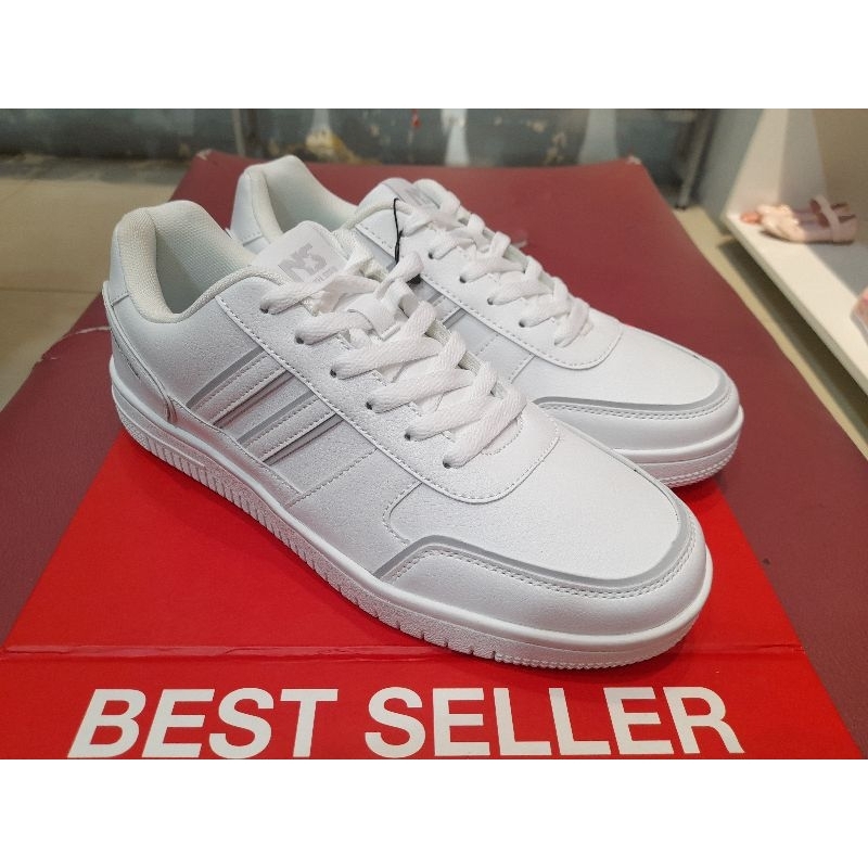 Sepatu Sneakers North Star Kulit Sepatu Putih