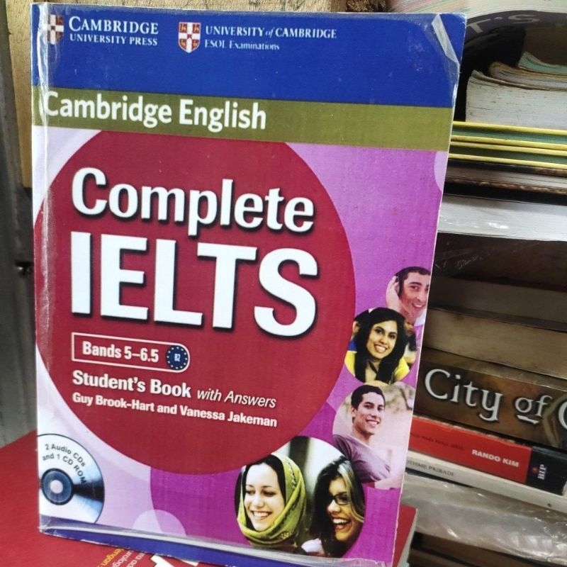 CAMBRIDGE ENGLISH COMPLETE IELTS STUDENTS BOOK WITH ANSWER