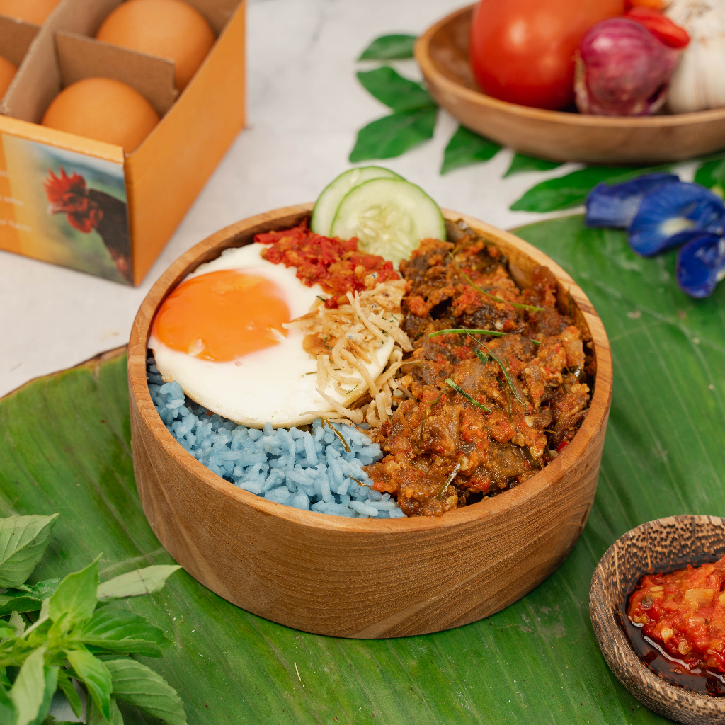 

Nasi Telang D.Sisit (Telur Balado, Daging Sisit+Nasi)