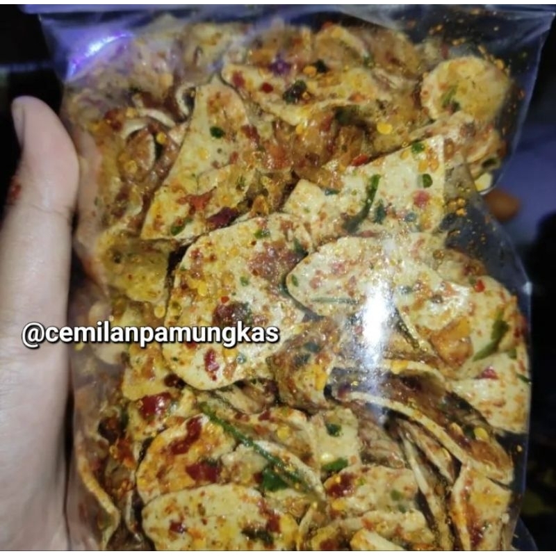 

Basreng cikruh pedas daun jeruk500gr/Kripik basreng/Basreng Viral