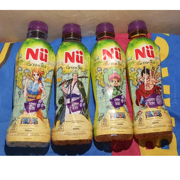 

MCM LIMITED - Paket 4 Karakter Luffy Zoro Nami Chopper Nu Green Tea X One Piece Gummy Berry 330ml