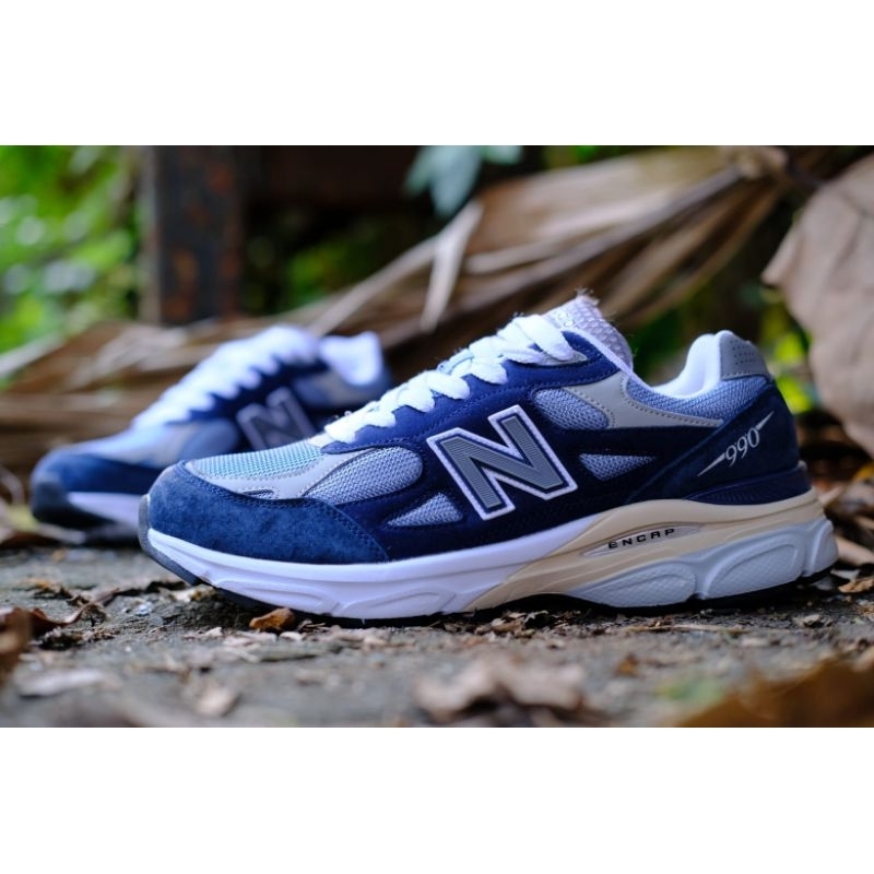 NB 990 ORIGINAL BNIB