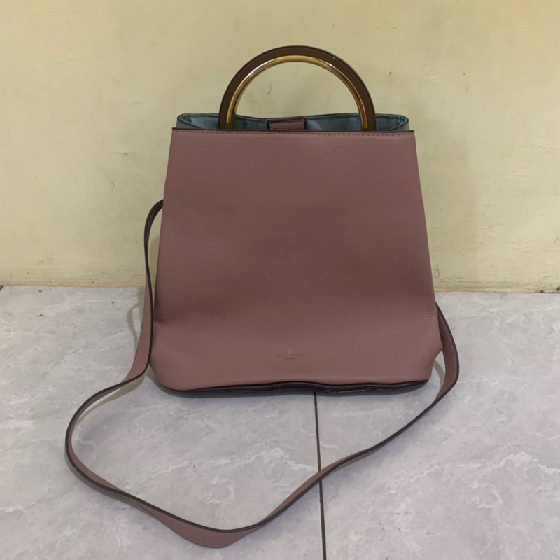 Preloved Tas Oriflame