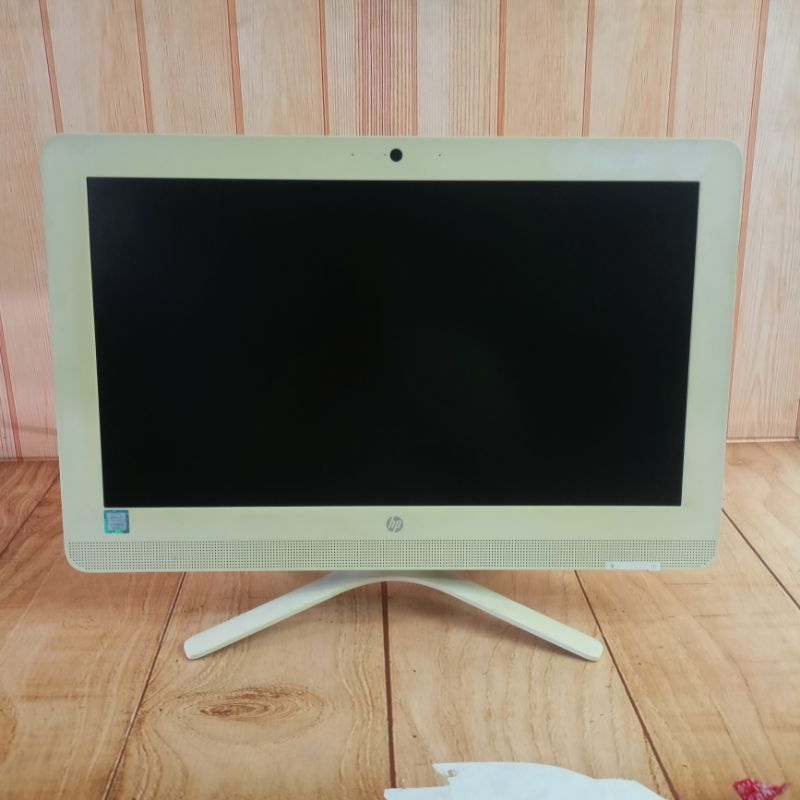 all in one hp i3-7100 ram 8gb HDD 1000gb
