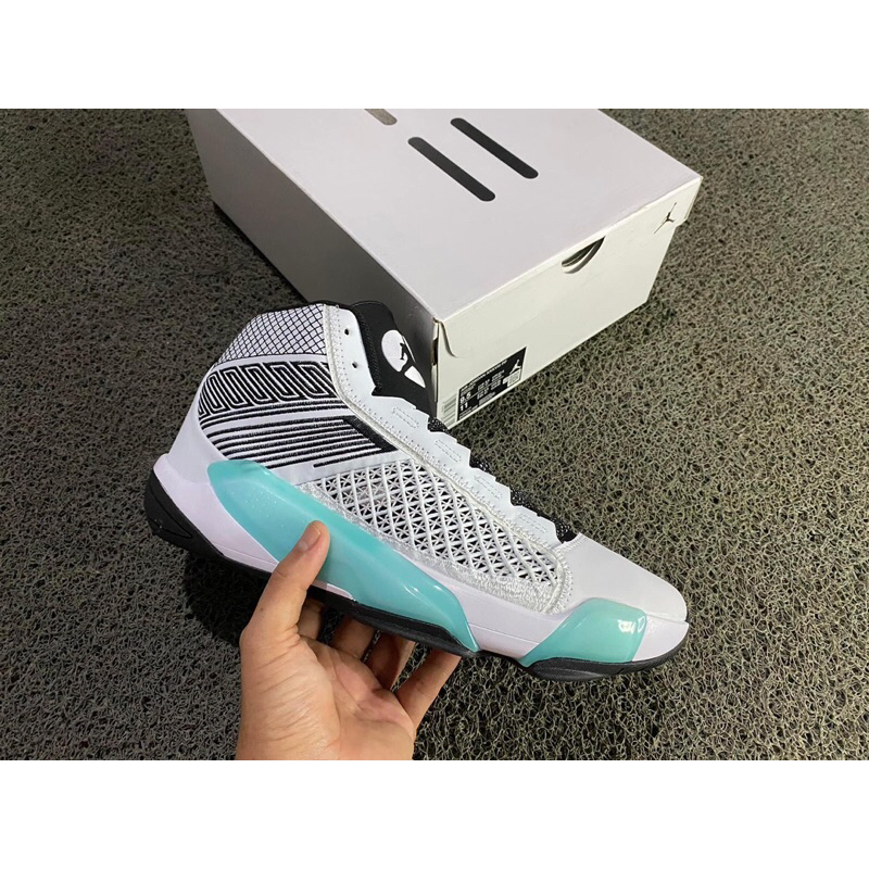 Air Jordan 38 White Green