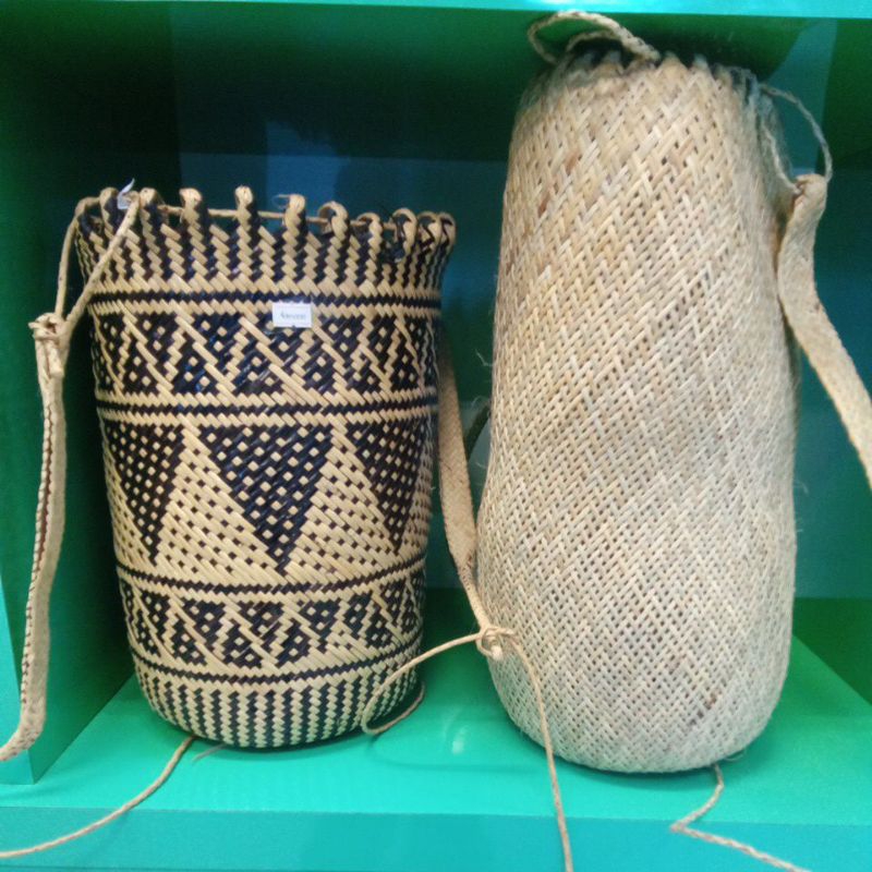 Tas anjat rotan ransel