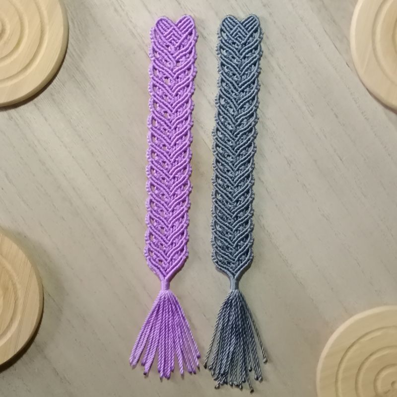 

Macrame Heart Bookmark | Pembatas Buku | Macrame | ullukriya