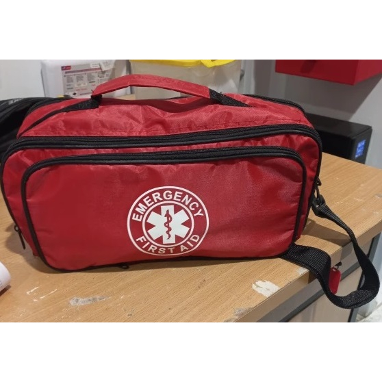 Tas Emergency / First Aid Kit / P3K Slempang dan Jinjing + Isi Tipe A Lengkap