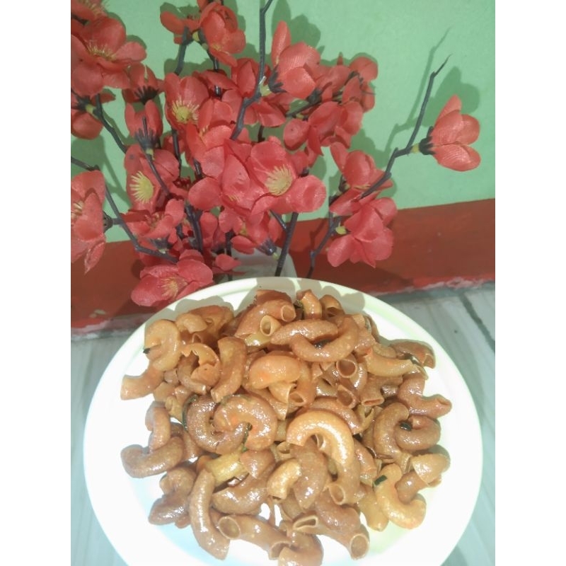 

Makaroni bantet 50ribu/50pcs