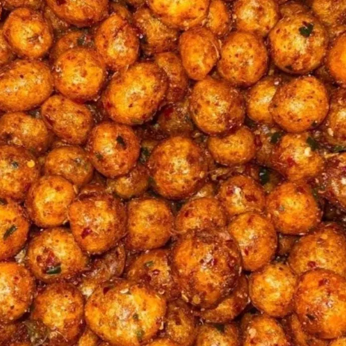 

500 Gram// Cimol Kering Kriuk Rempah Pedas Daun Jeruk Bumbu Melimpah Kemasan 500 gram 1/2 Kiloan
