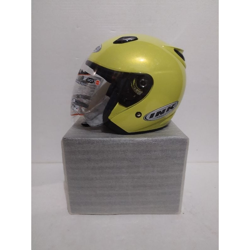 Helm Ink centro kuning lemon baru buat dewasa