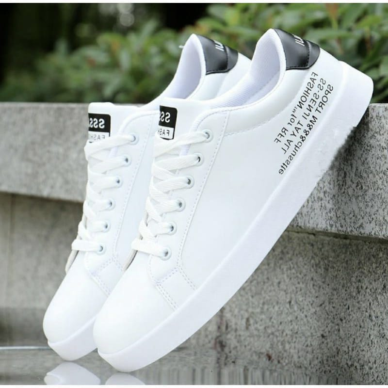 elm.co [COD] Sepatu pria Sneakers Putih &amp; Hitam sepatu olah raga pria ss.senji terlaris sepatu Pria casual senji hitam