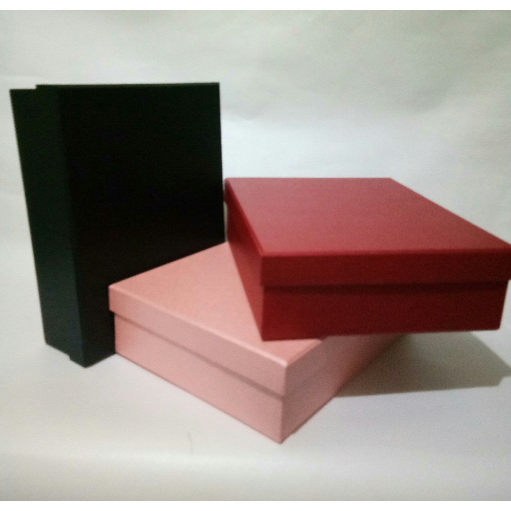 

Box Kotak Kado 25x20x7 / Gift Box / Box Hampers / Box Kotak / Box Persegi 4