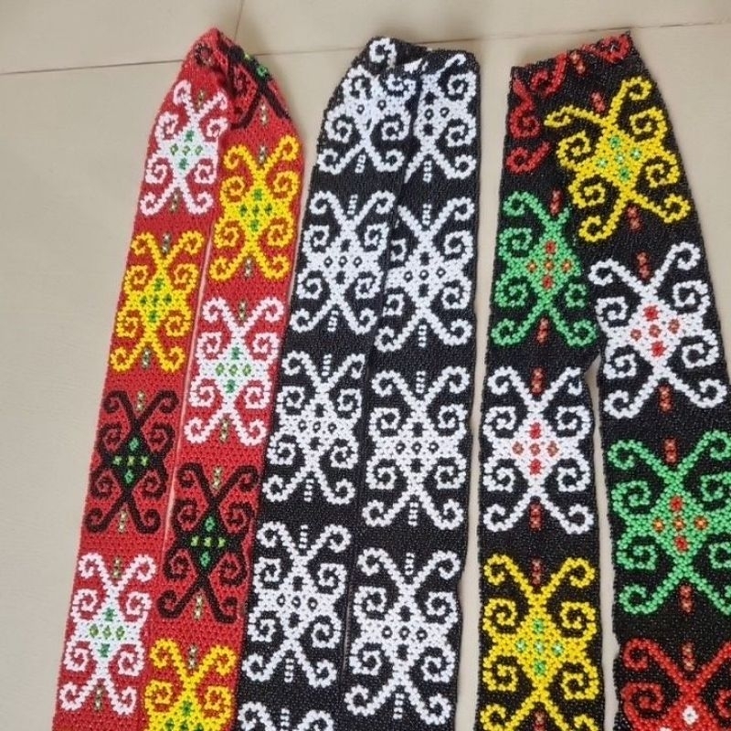 syal manik Dayak borneo  panjang 1.5  m syal khaas Dayak