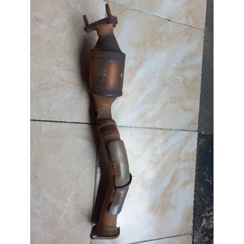 Katalis bawah (Frontpipe) mobil mobilio, jazz rs, brio (Lolos Uji Emisi)