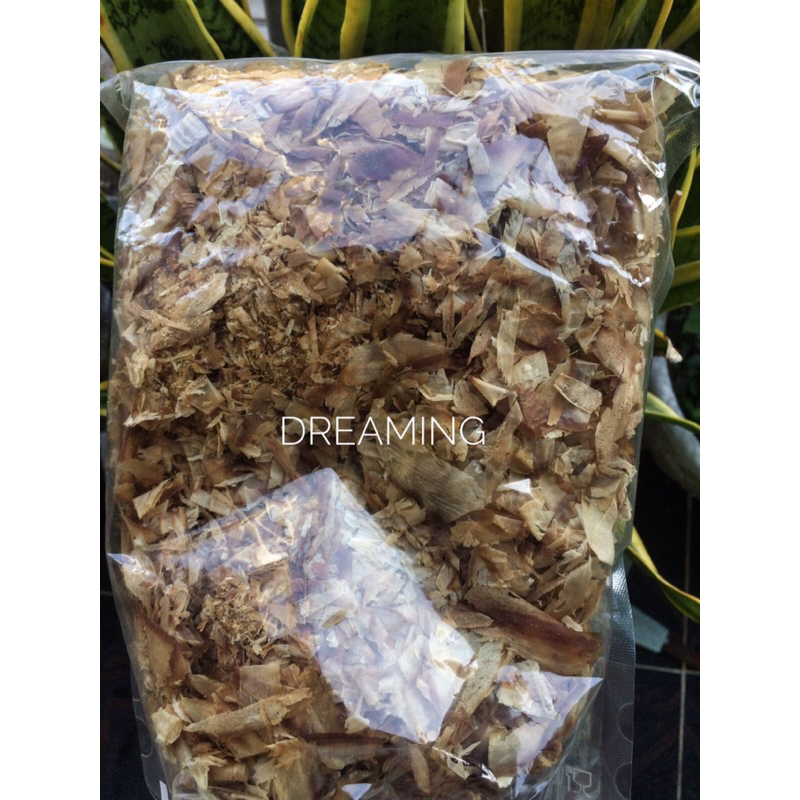 

ready katsuobushi Ikan Cakalang untuk makanan khas jepang takoyaki , okonomiyaki dll 25gram