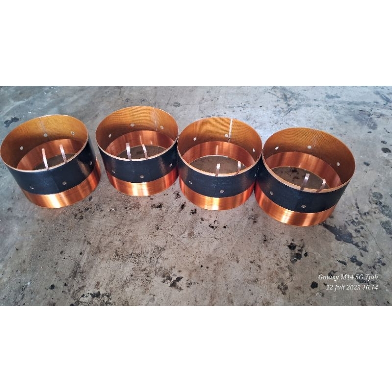 Spull 4 inch speaker  fabulous 18 dan 15 inch model in out