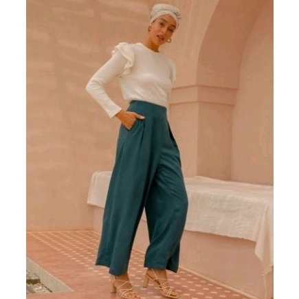 celana kulot size XL by Aleza Label