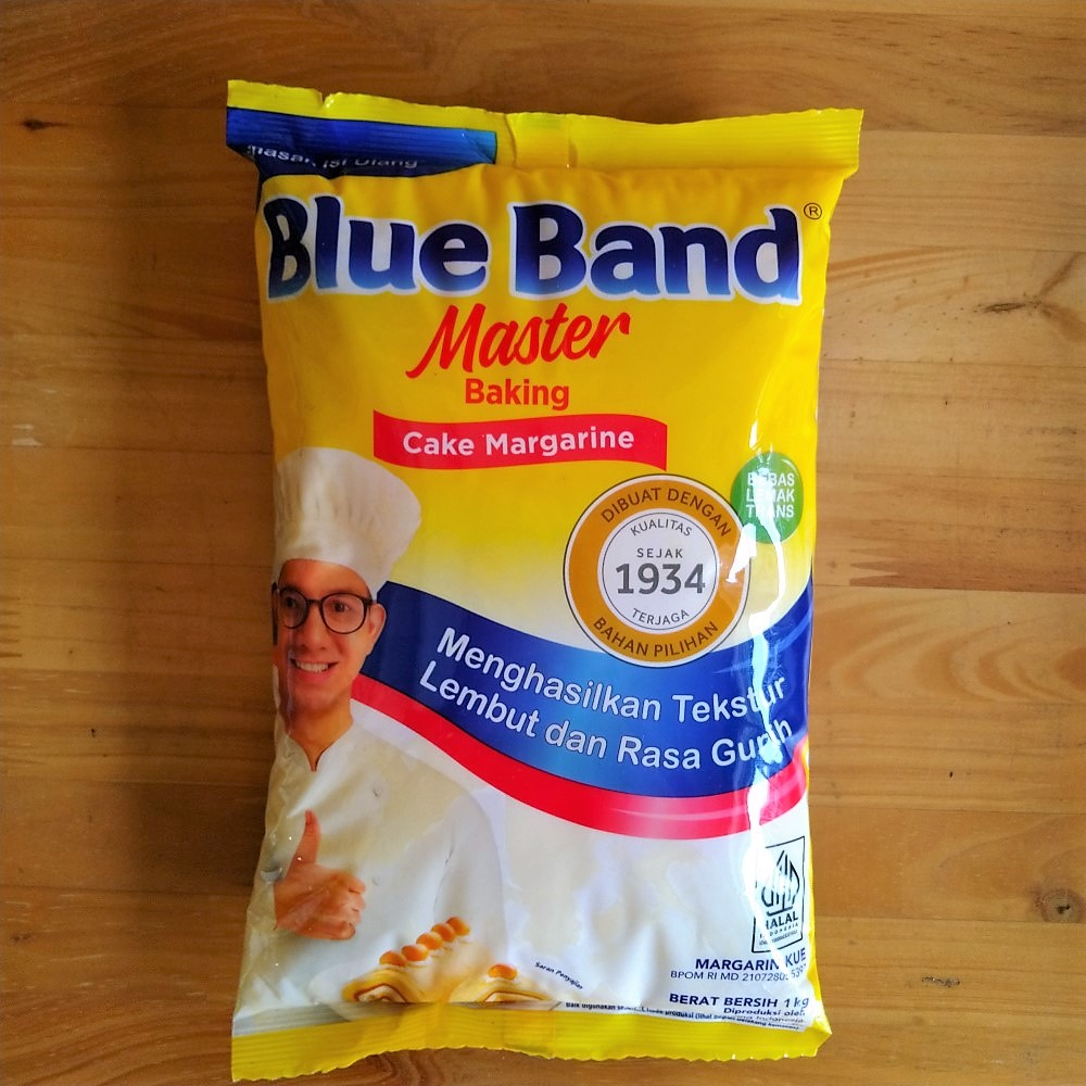 

Blue Band Master Baking Cake Margarine / Margarin Kue 1Kg