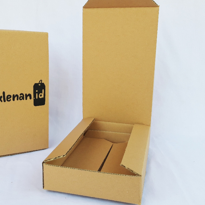 

SH lay_hardware Kardus Box Flip top Sablon Dus Sepatu Packing Produk Kemasan