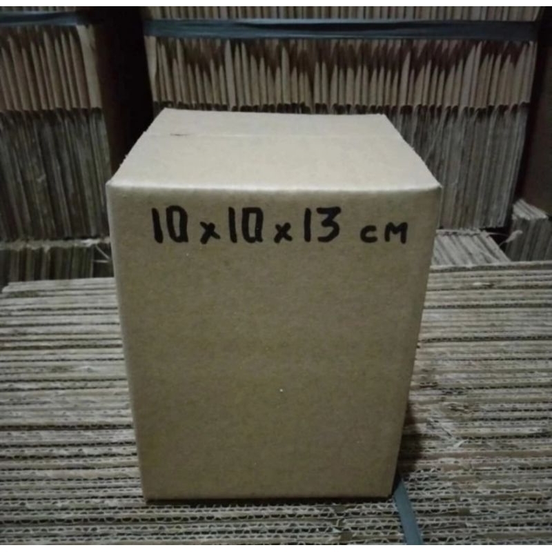 

Kardus box packing ukuran 10x10x13cm