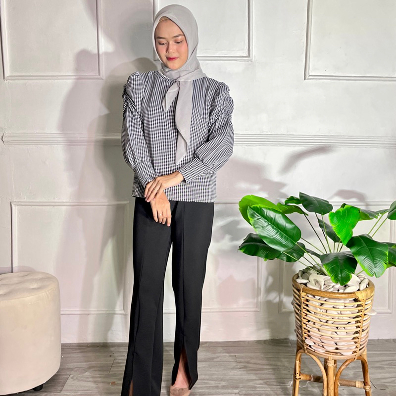 JIFAT - FARAH TOP - ATASAN BLOUSE WANITA LENGAN PUFF KERUT