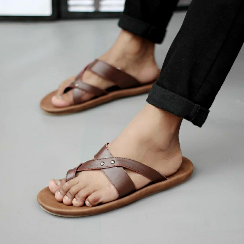 CEVANY WIROS Brown (KULIT ASLI) Sandal Pria Kulit Asli Sendal Casual Ringan Anti Licin